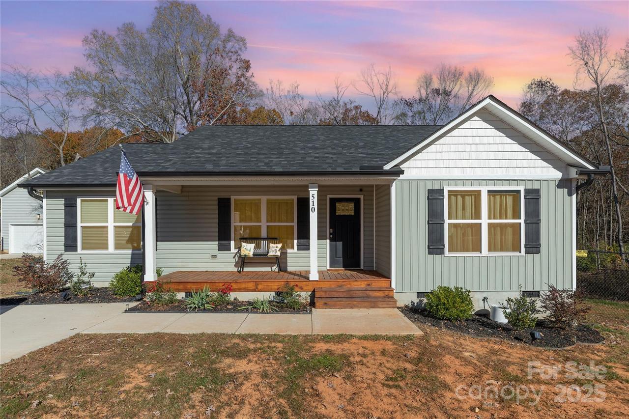 510 Fairbluff Ave., Salisbury, NC 28146