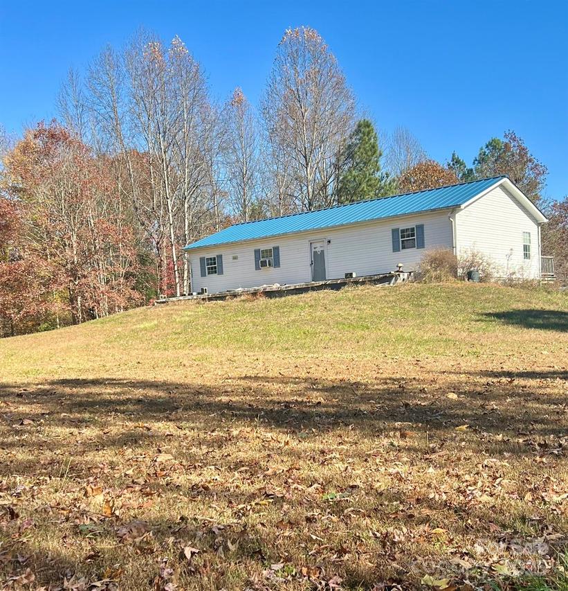 164 Tabor Rd., Olin, NC 28660