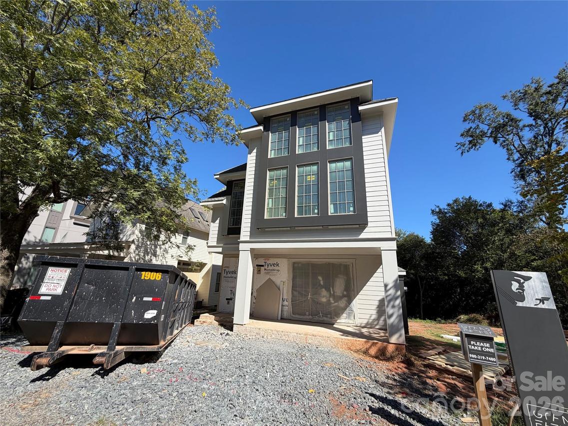 733 Charles Ave., Charlotte, NC 28205