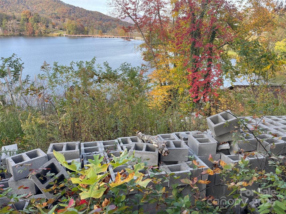 1905 S Lakeshore Dr., Lake Junaluska, NC 28745