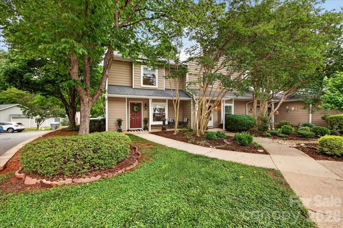 830 Sardis Cove Dr., Charlotte, NC 28270
