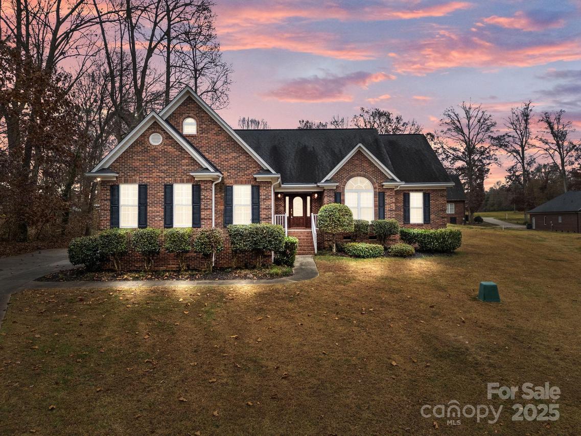 1053 Rosewood Dr., China Grove, NC 28023