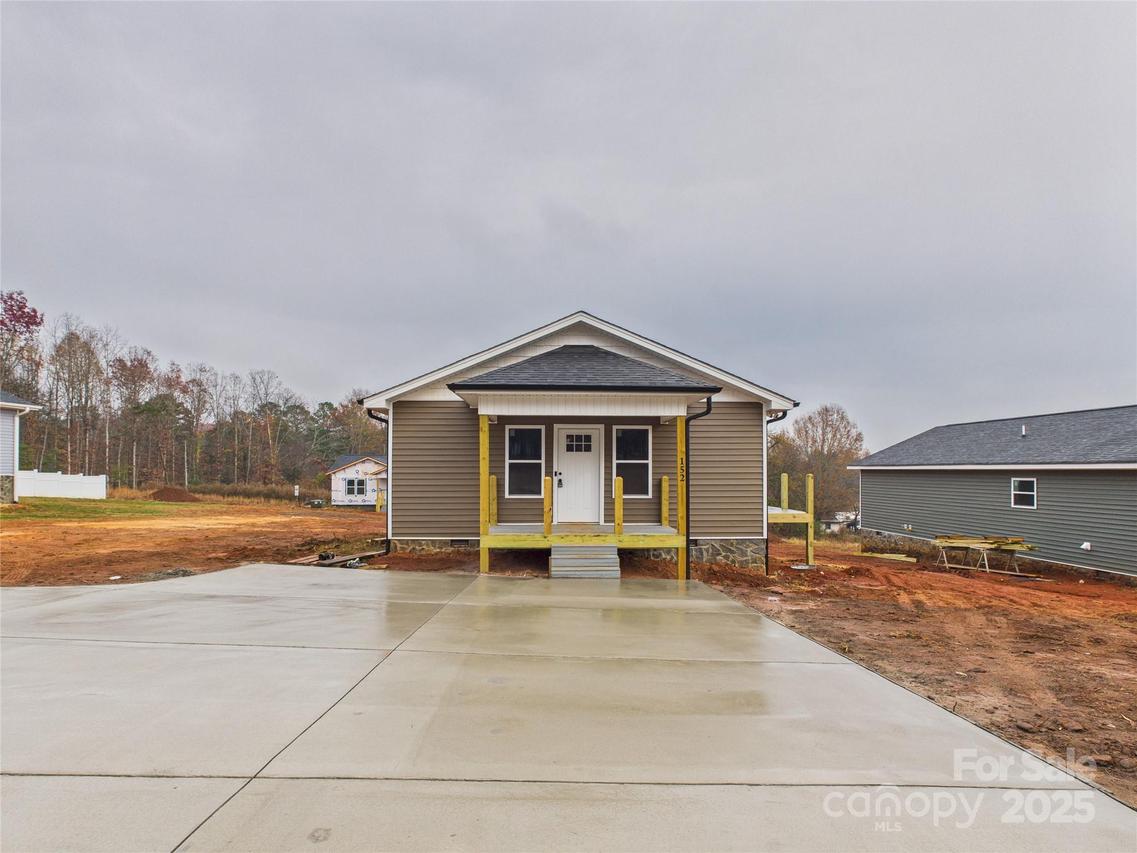 152 Duke St., Granite Falls, NC 28613
