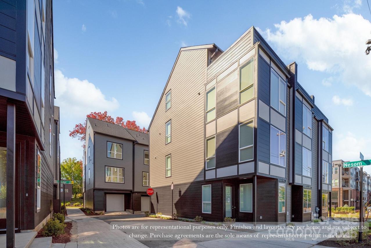 421 Devender Ln. #2, Charlotte, NC 28217