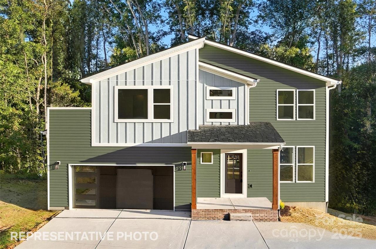 141 Wood Acre Dr., Mooresville, NC 28115