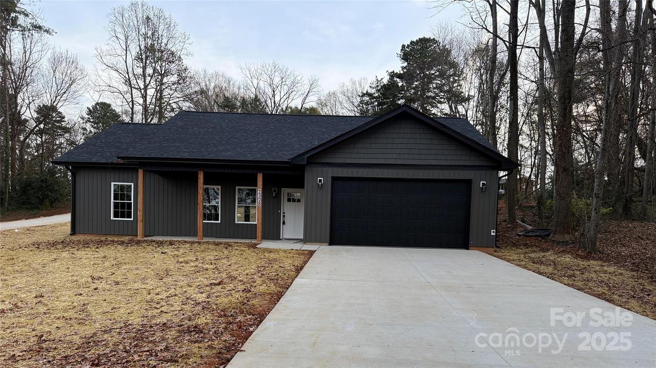 2328 Summerlin St., Winston Salem, NC 27103