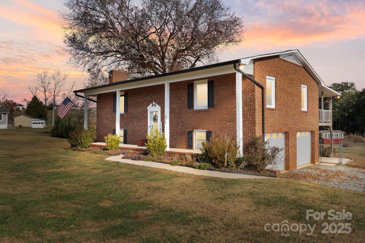 577 John Crotts Rd., Mocksville, NC 27028