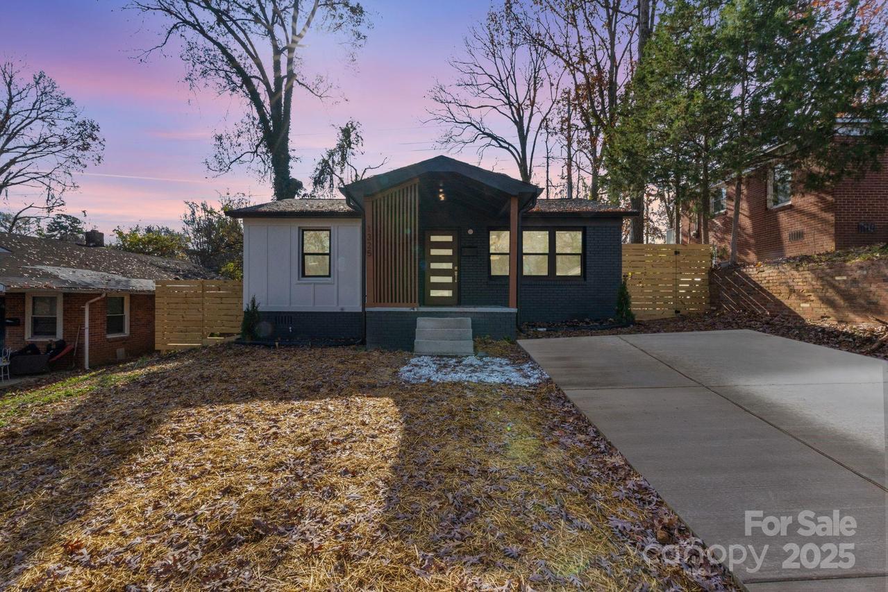 1325 Norris Ave., Charlotte, NC 28206