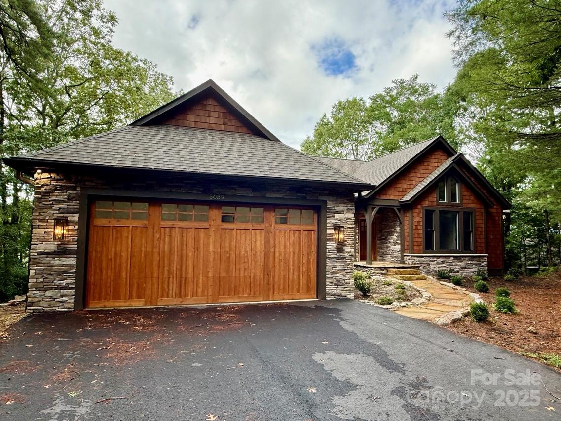 5039 Connestee Tr., Brevard, NC 28712