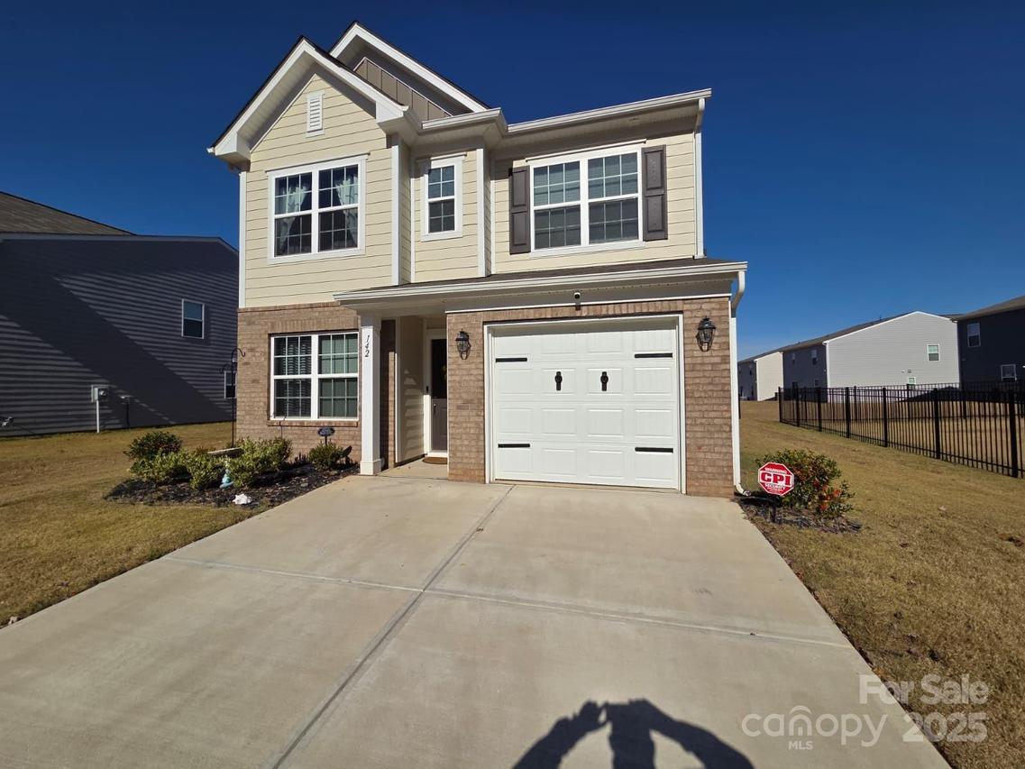 142 Catawba Walk Way, Statesville, NC 28625