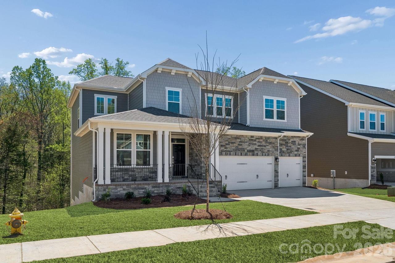 204 E Warfield Dr., Mooresville, NC 28115