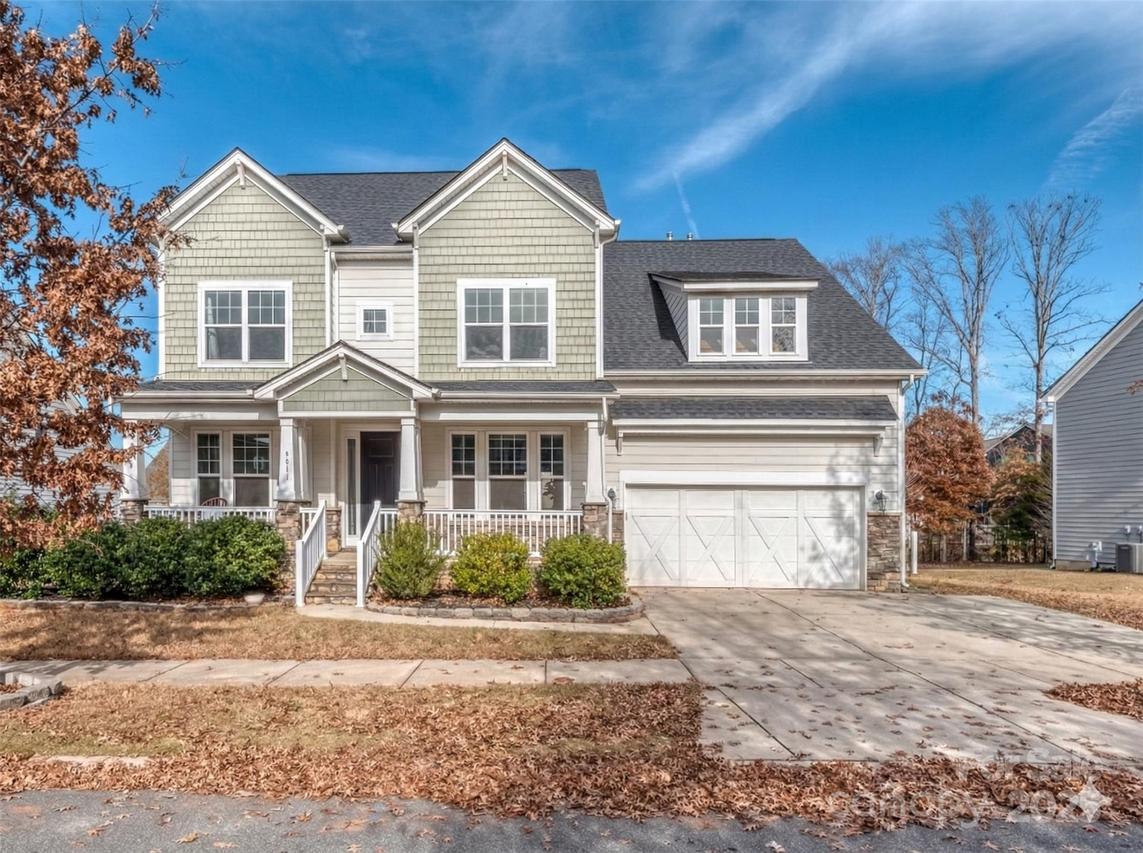 9811 Quercus Ln., Huntersville, NC 28078