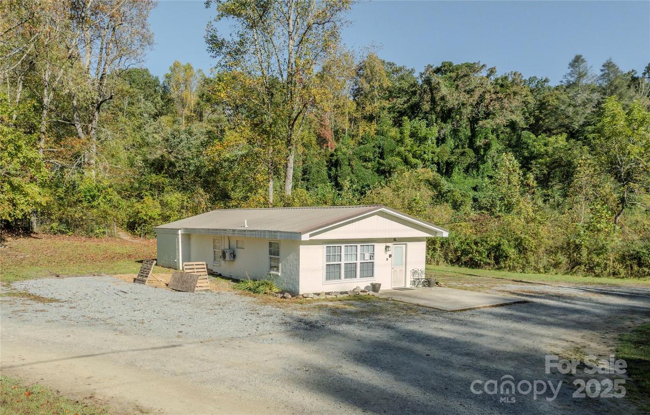 840 Rosman Hwy., Brevard, NC 28712