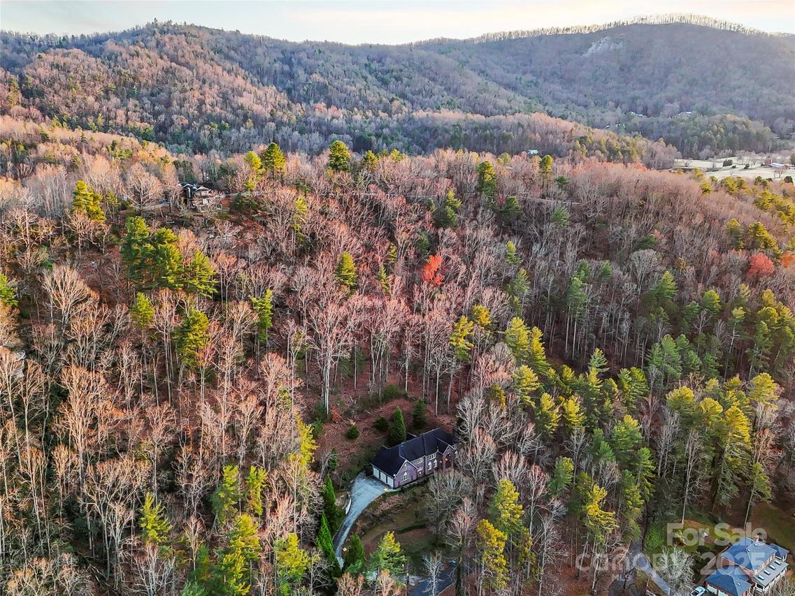 2983 Rockwood Dr., Lenoir, NC 28645