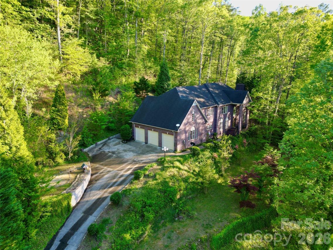 2983 Rockwood Dr., Lenoir, NC 28645