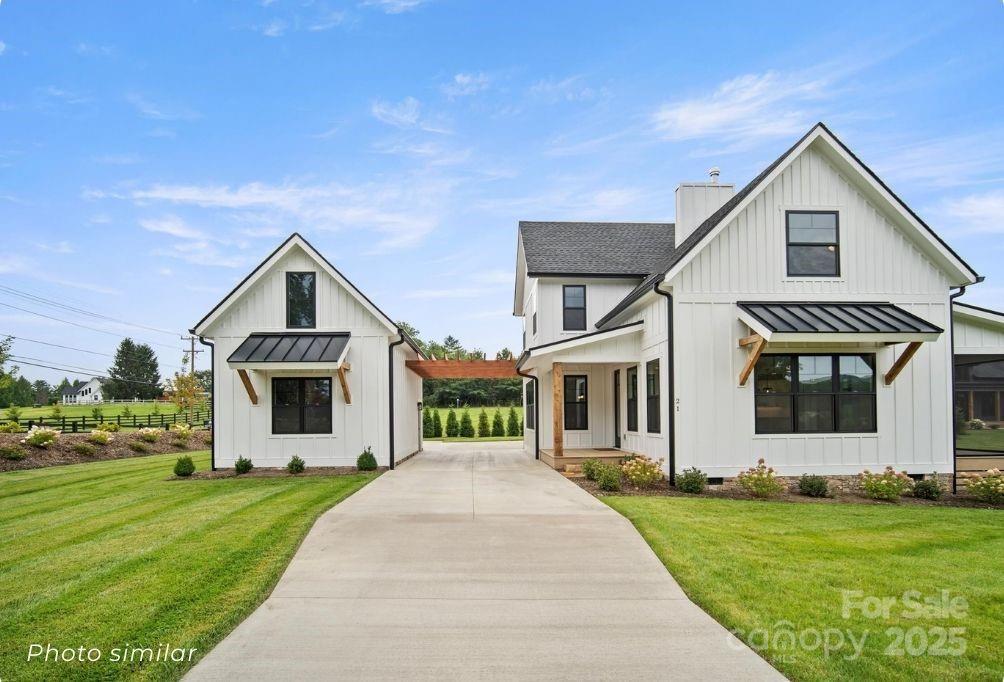 184 Mavrick Dr., Mills River, NC 28759