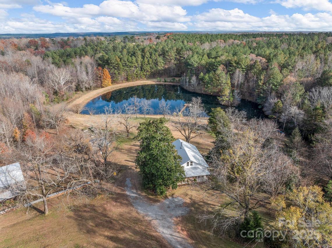 340 Blaynes Tr., Rutherfordton, NC 28139