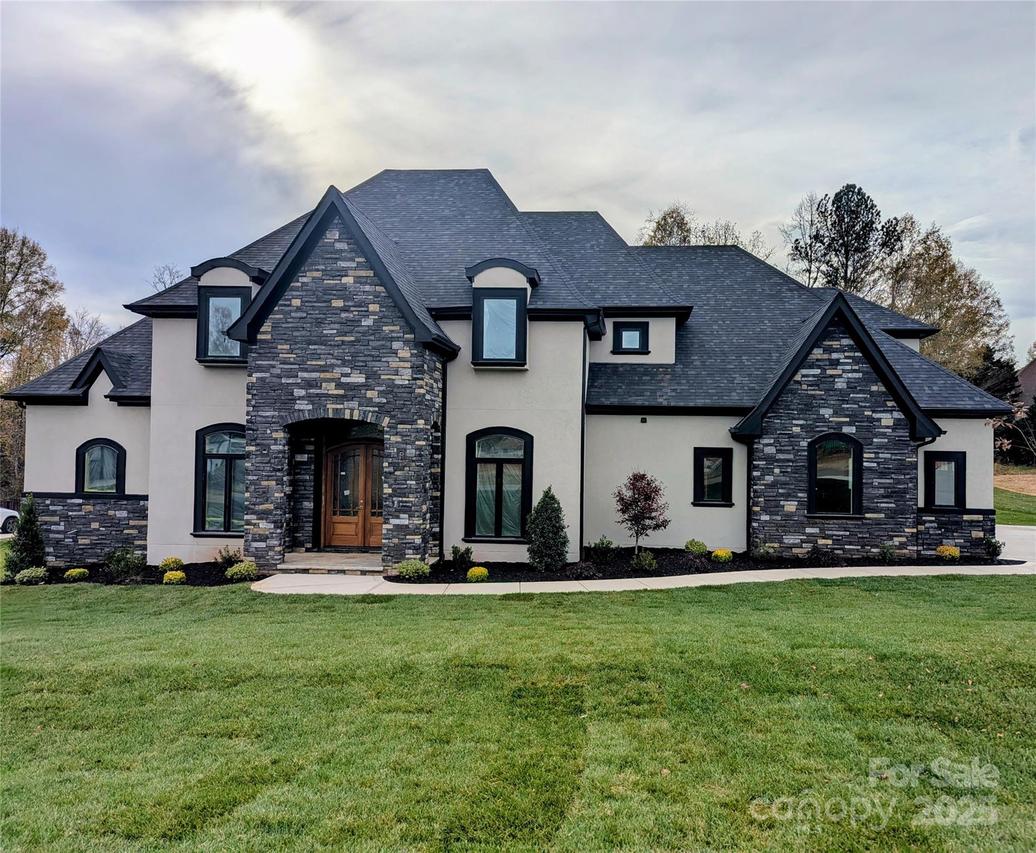 110 Hunts Landing Dr., Mooresville, NC 28117