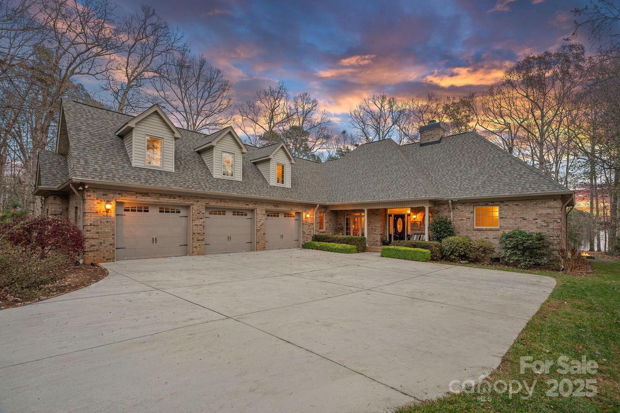 163 Futrell Landing, New London, NC 28127