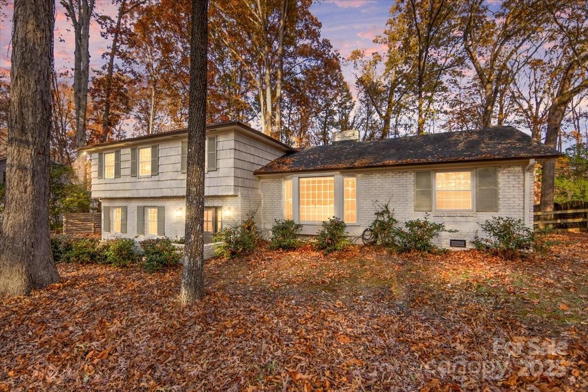 6701 Burlwood Rd., Charlotte, NC 28211
