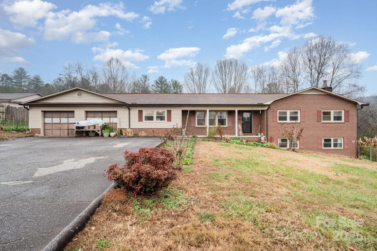 4458 Johnson Bridge Rd., Hickory, NC 28602