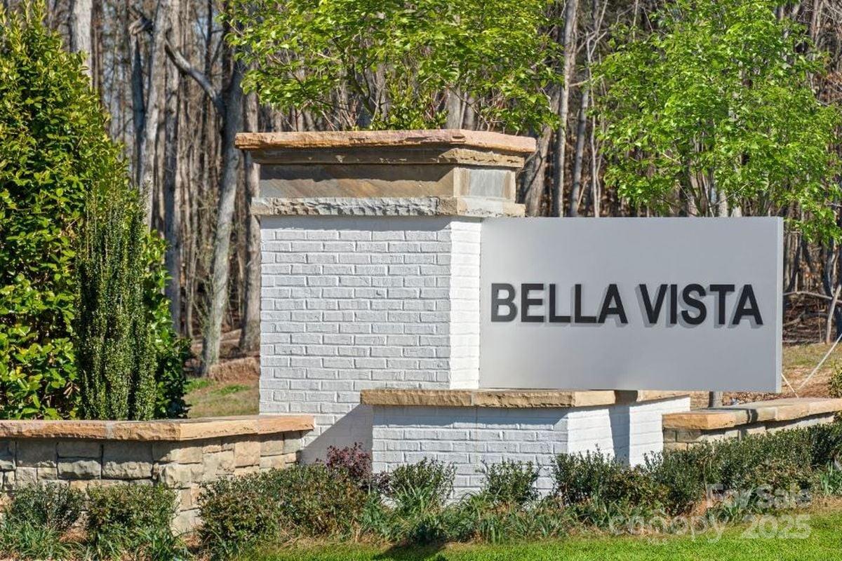 4354 Grisham Dr., Denver, NC 28037