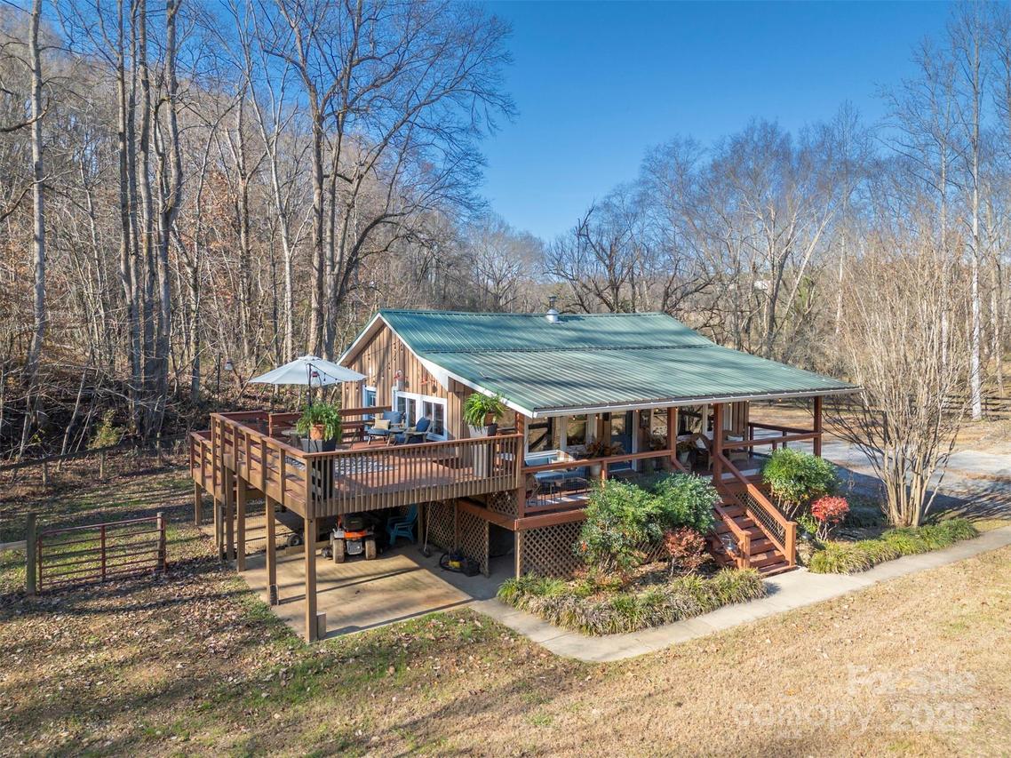 1905 Mcentire Rd., Tryon, NC 28782
