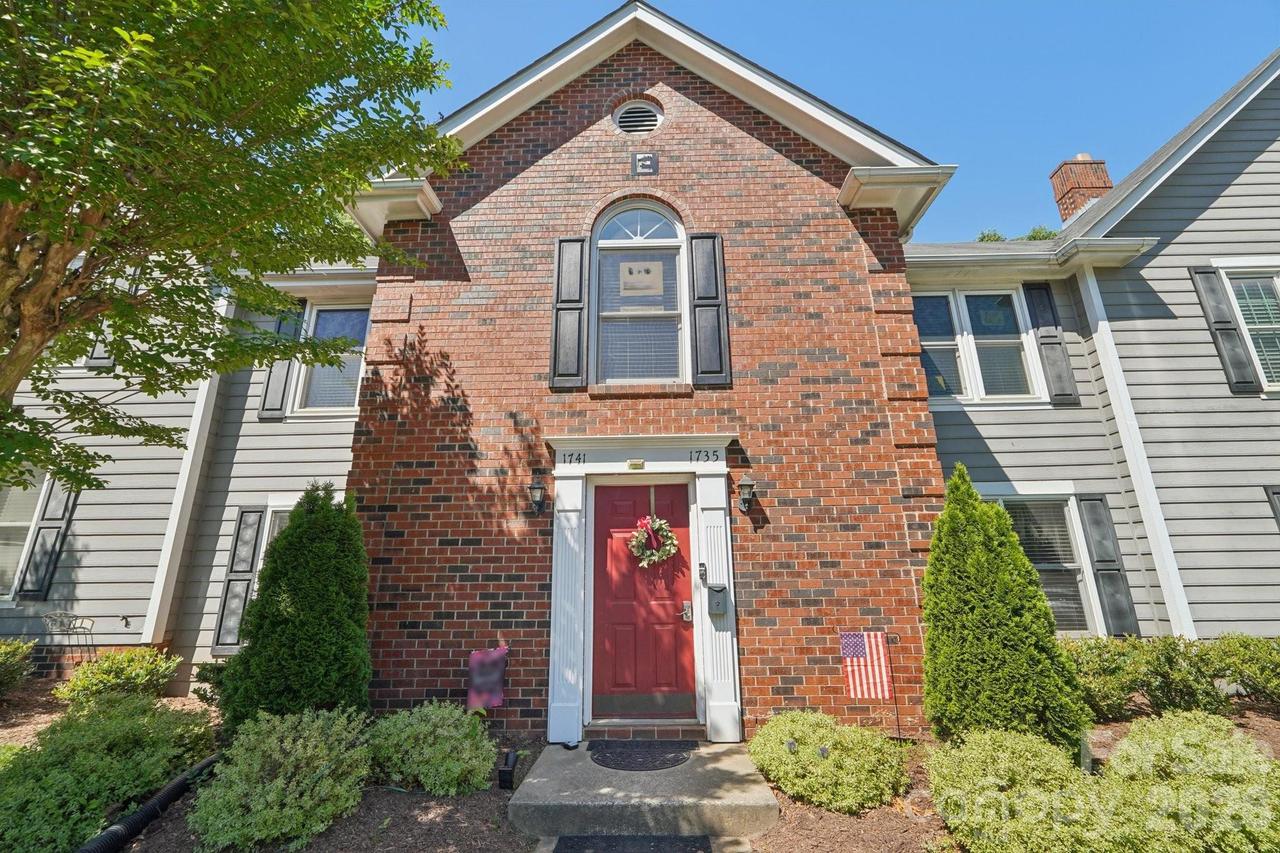 1741 Robinwood Rd., Gastonia, NC 28054