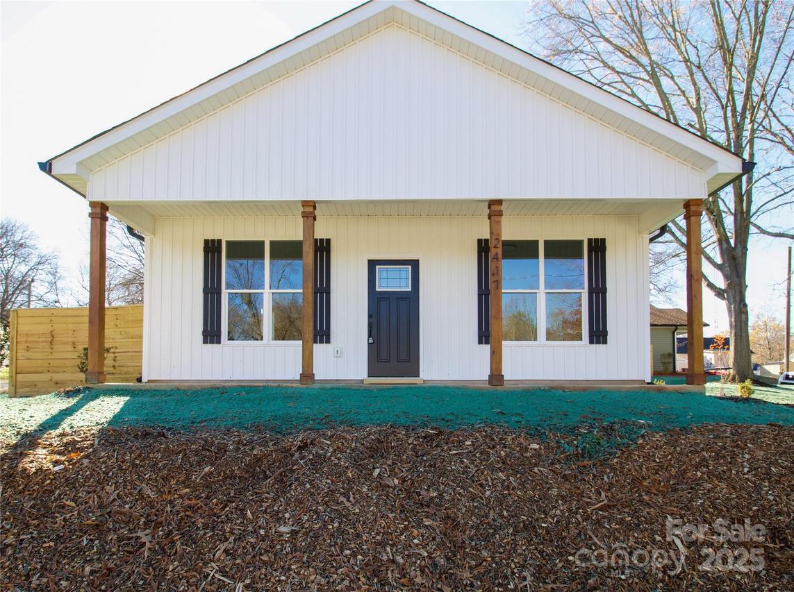 2417 Summit Ave., Kannapolis, NC 28081