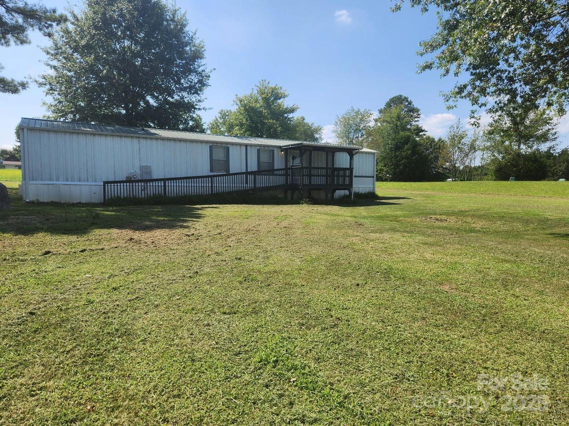 450 Ridgeland Dr., Cleveland, NC 27013