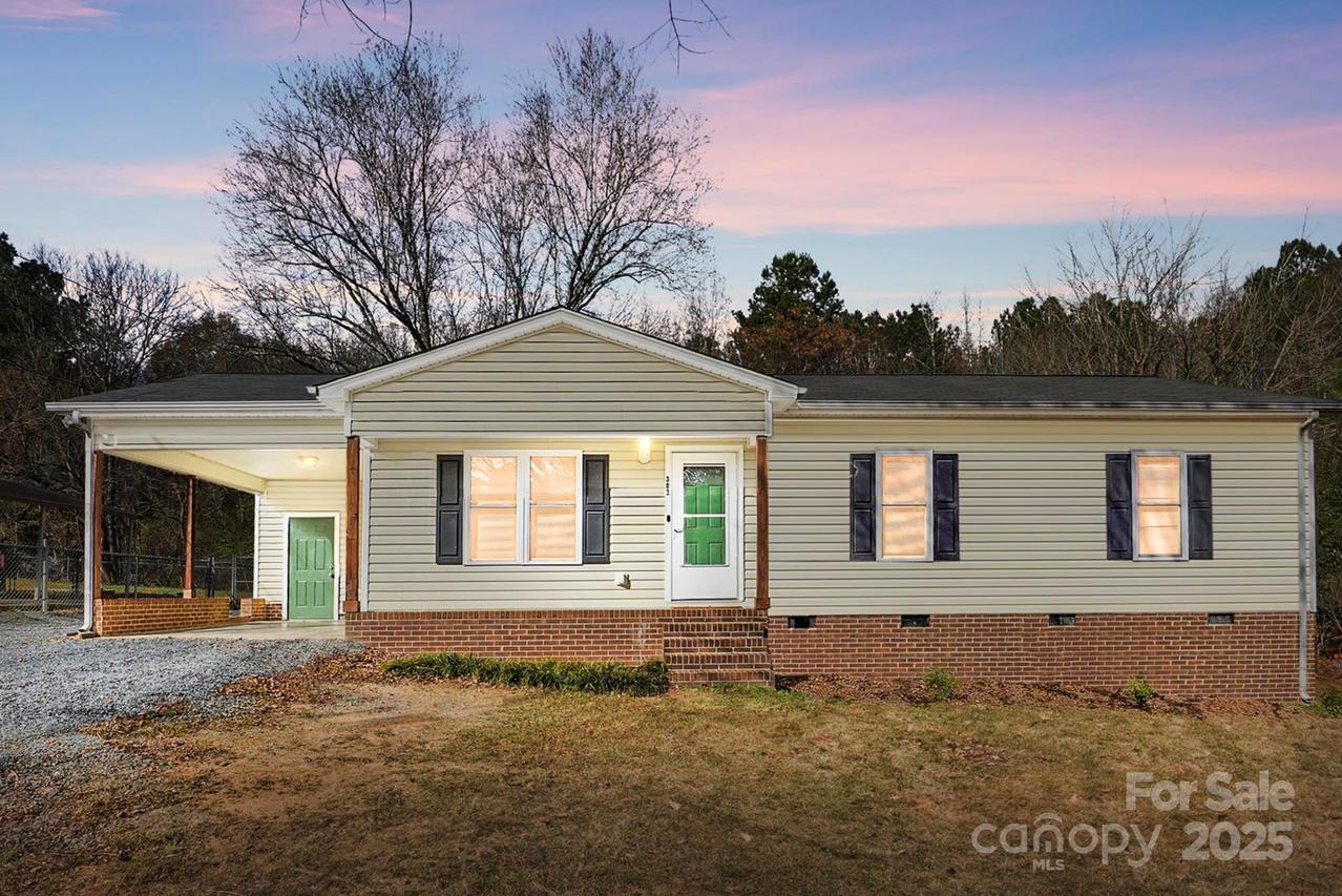 303 Ellenwood Dr., Albemarle, NC 28001
