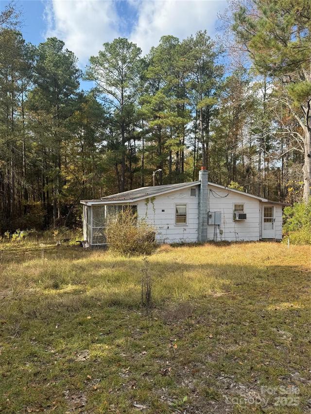 133 Oral Bessie Ln., Rockingham, NC 28379