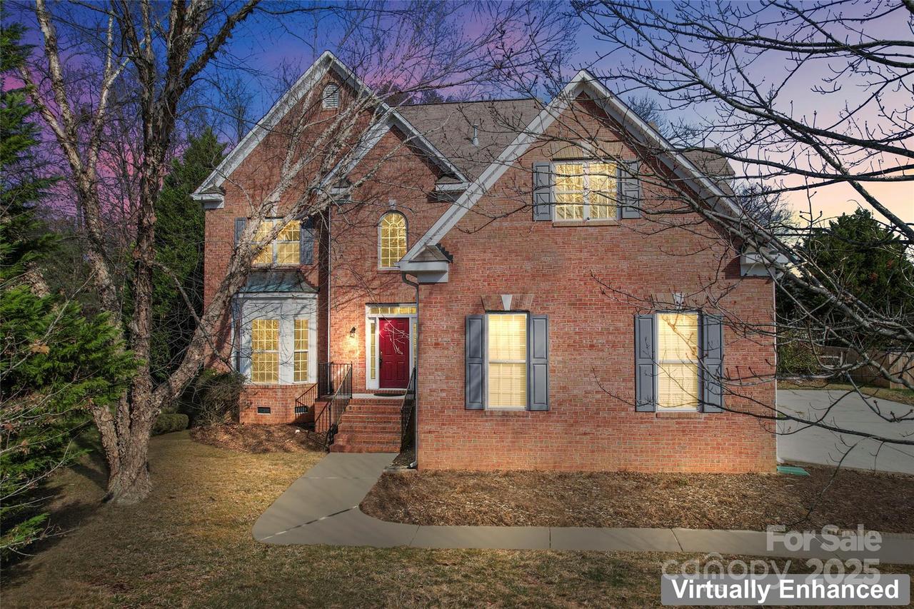 7786 Windsor Forest Pl., Harrisburg, NC 28075