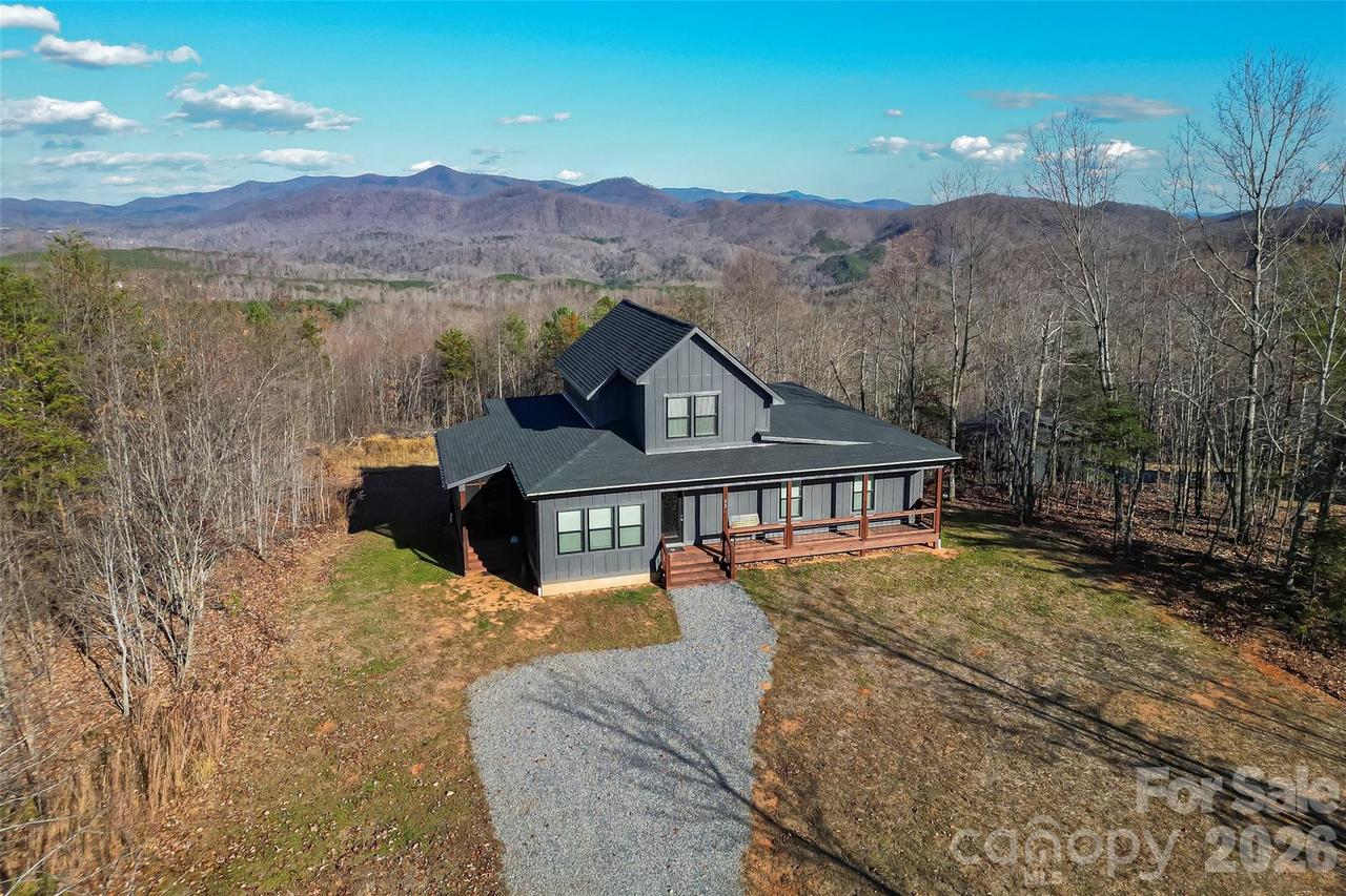 53 Crescent Ridge Ln., Nebo, NC 28761