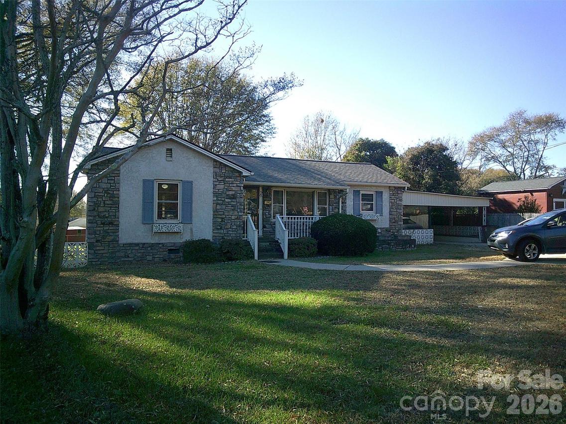 1303 W Dixon Blvd., Shelby, NC 28152