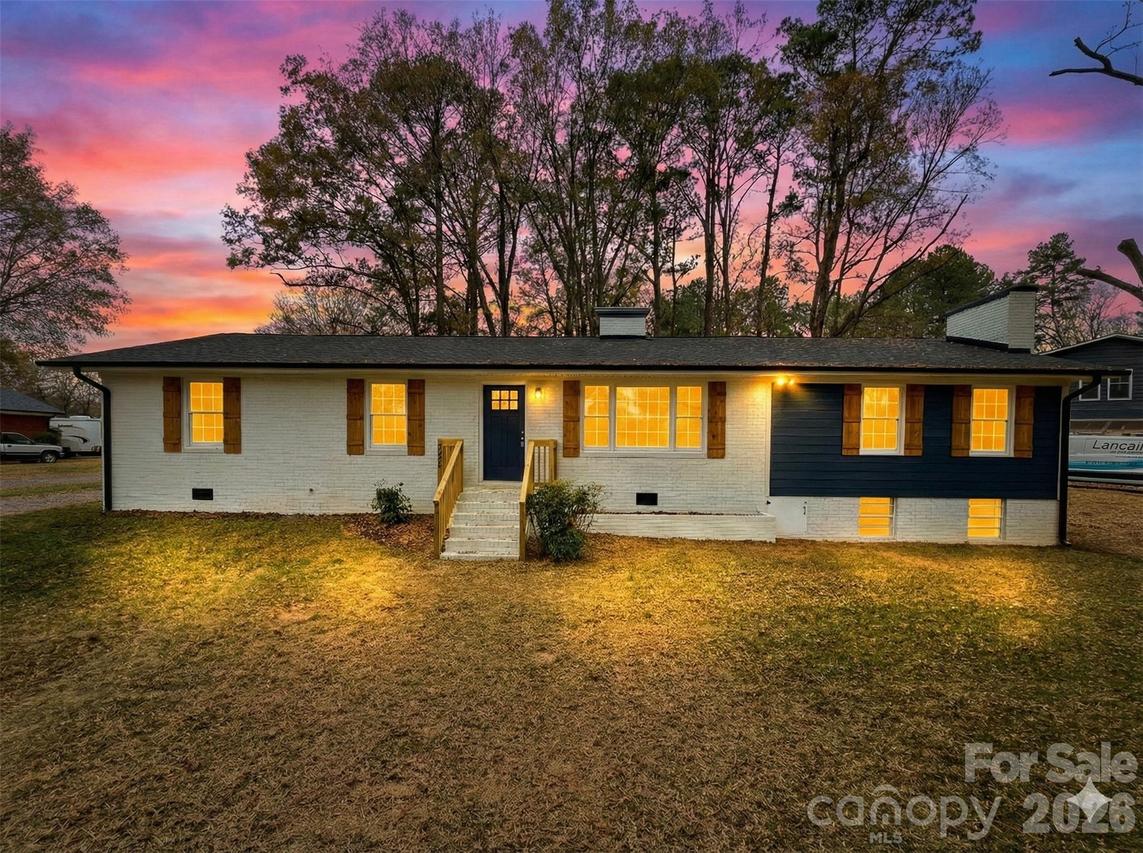 221 Pecan Dr., Oakboro, NC 28129