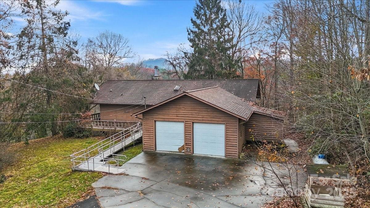 221 Mary King Mountain Dr., Murphy, NC 28906