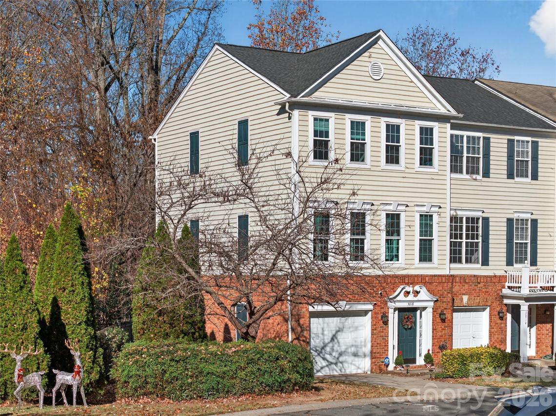 3018 Castleberry Ct., Charlotte, NC 28209