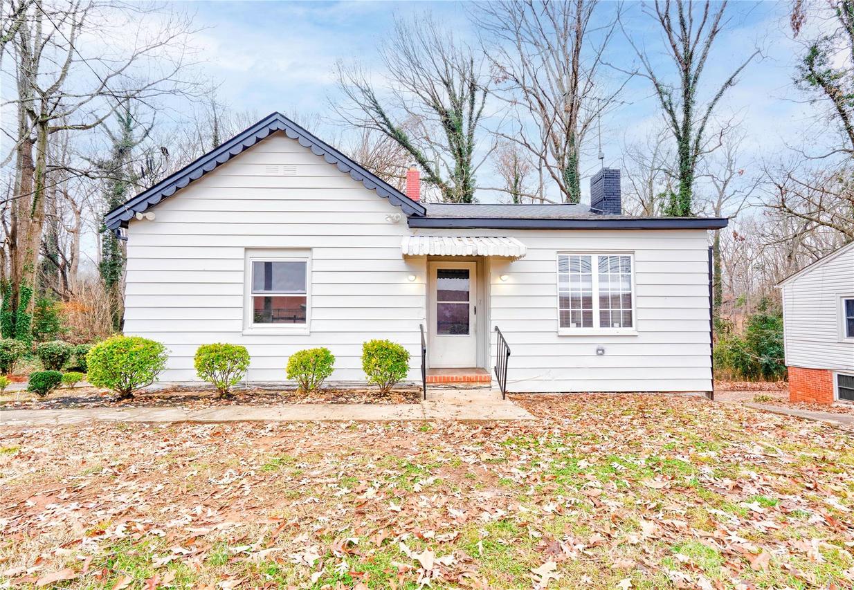 704 Earl Rd., Shelby, NC 28150