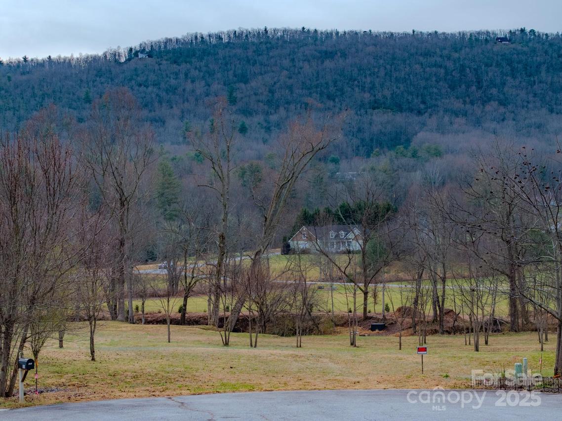 00 Walnut Valley Ln. #5, Hendersonville, NC 28739