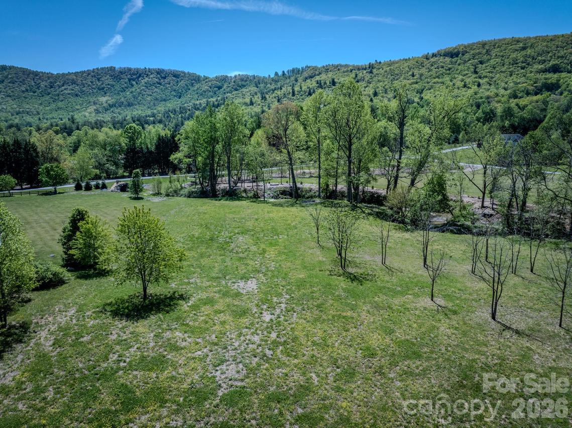 00 Walnut Valley Ln. #5, Hendersonville, NC 28739