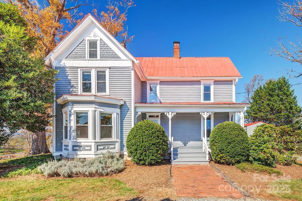 839 Jupiter Rd., Weaverville, NC 28787