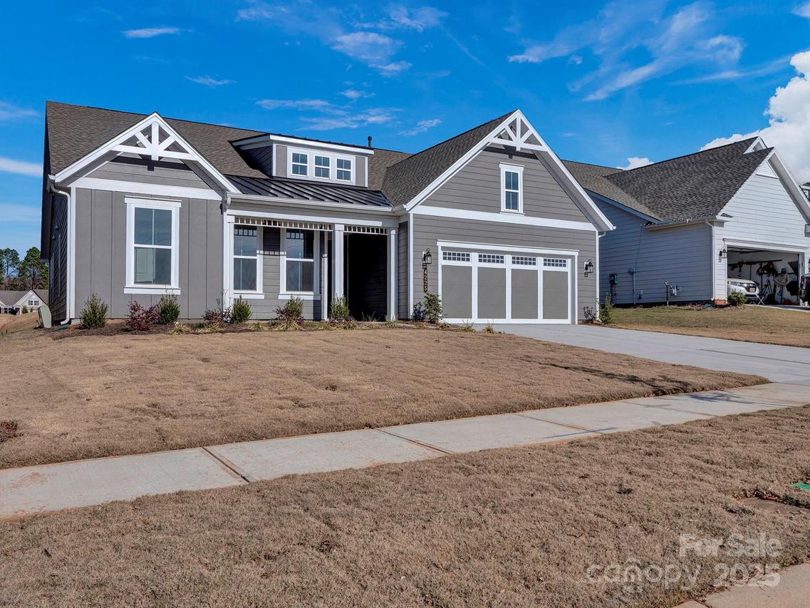 4225 Honey Locust Dr., Charlotte, NC 28215