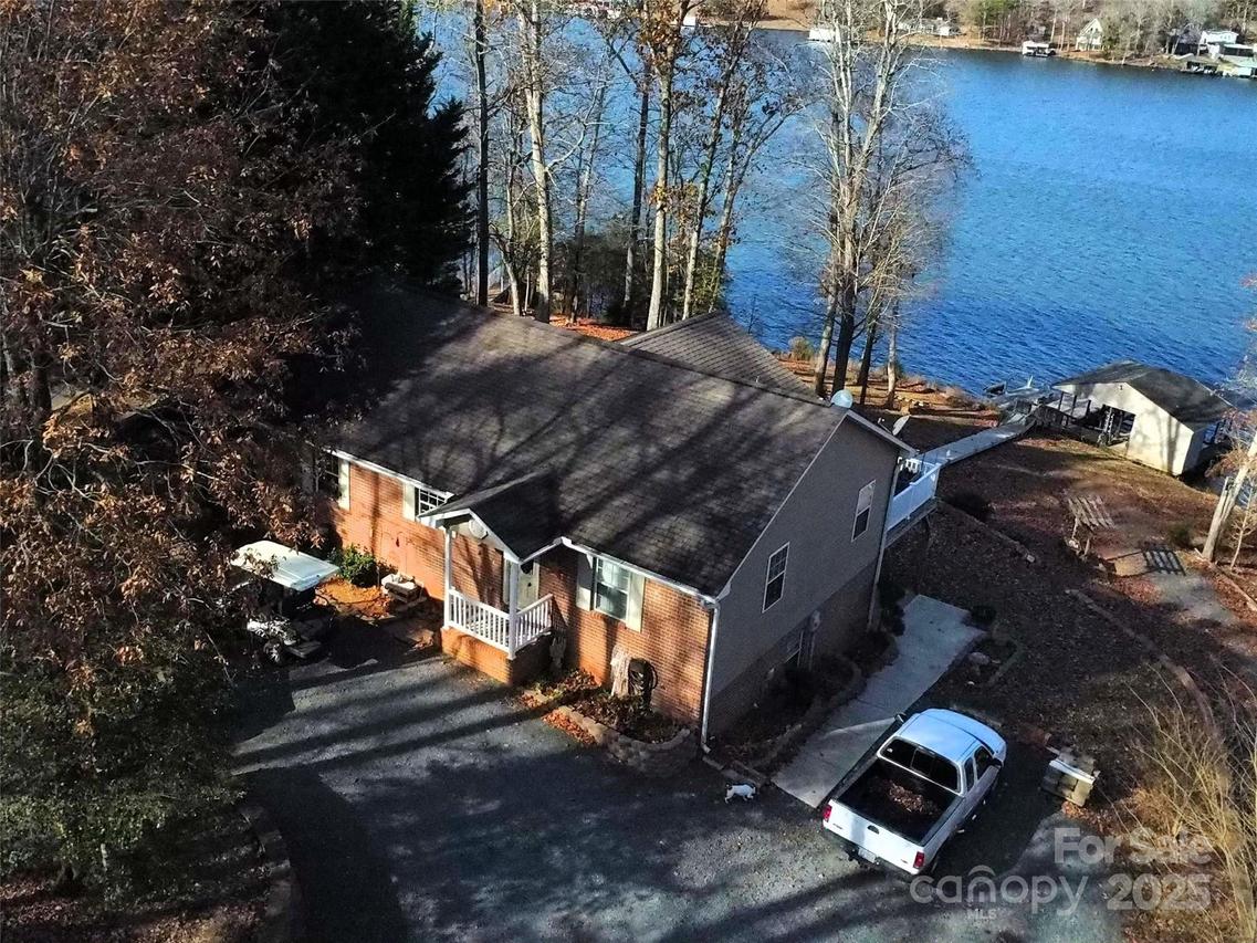 146 Fairfield Rd., Mount Gilead, NC 27306