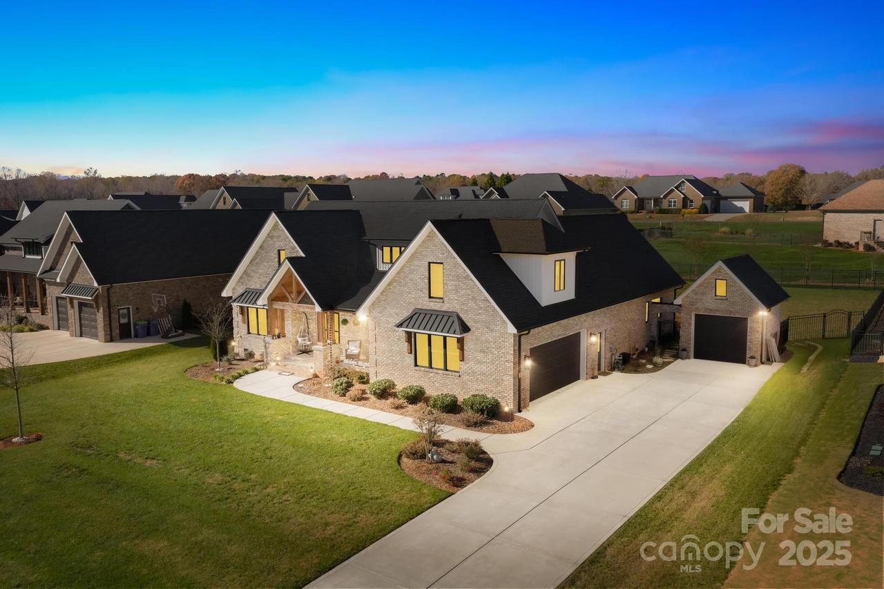 2983 Tavistock Ln., Lincolnton, NC 28092