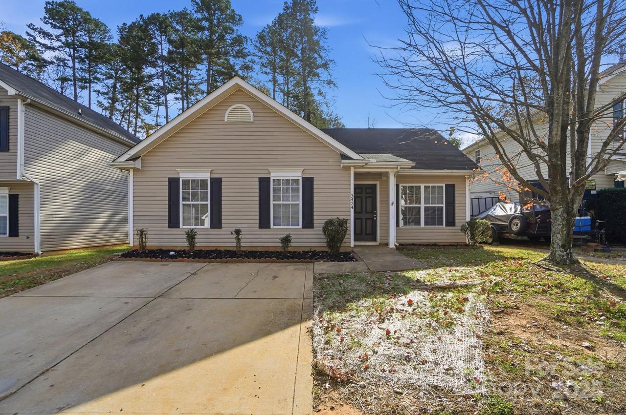 3424 Kelsey Emma Ct., Charlotte, NC 28269