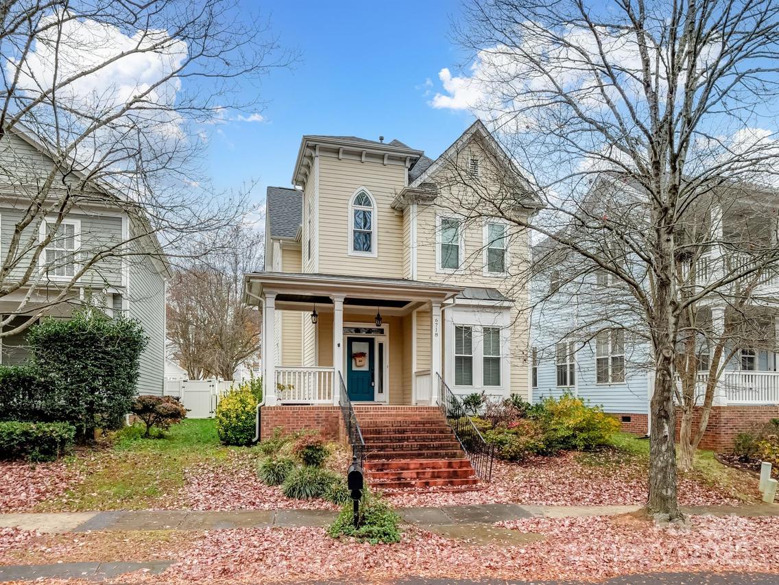 6718 Park Meadows Pl., Huntersville, NC 28078