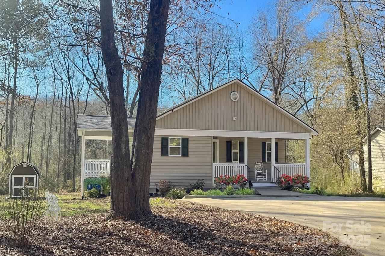 125 Woodland Cir., Rutherfordton, NC 28139