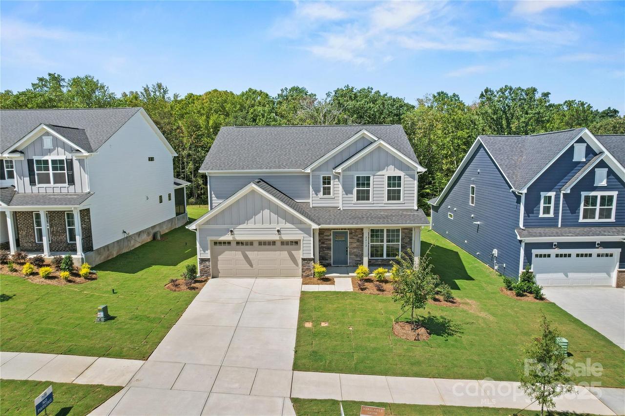 2012 Waxhaw Crossing Dr. #258, Waxhaw, NC 28173