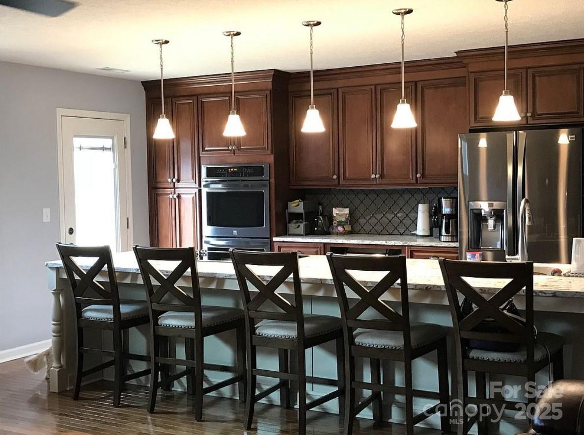 1659 Buffett Cir., Hickory, NC 28602